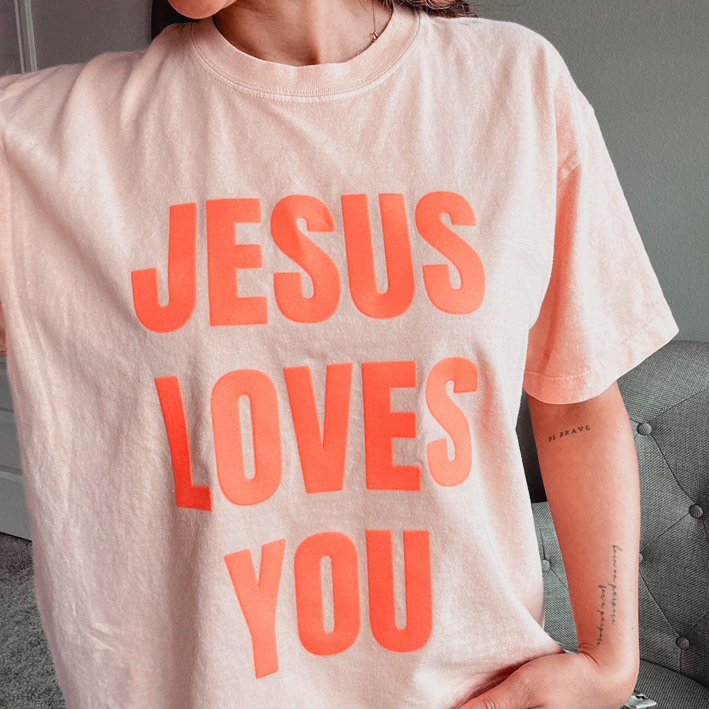 Cropped Jesus Loves You Puff Tee